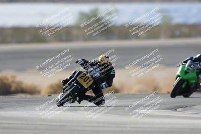 media/Nov-16-2025-Race Pace (Sun) [[8c5fa54630]]/Non Verified Riders (1st 20 Minutes)/1-Turn 14 (10am)/